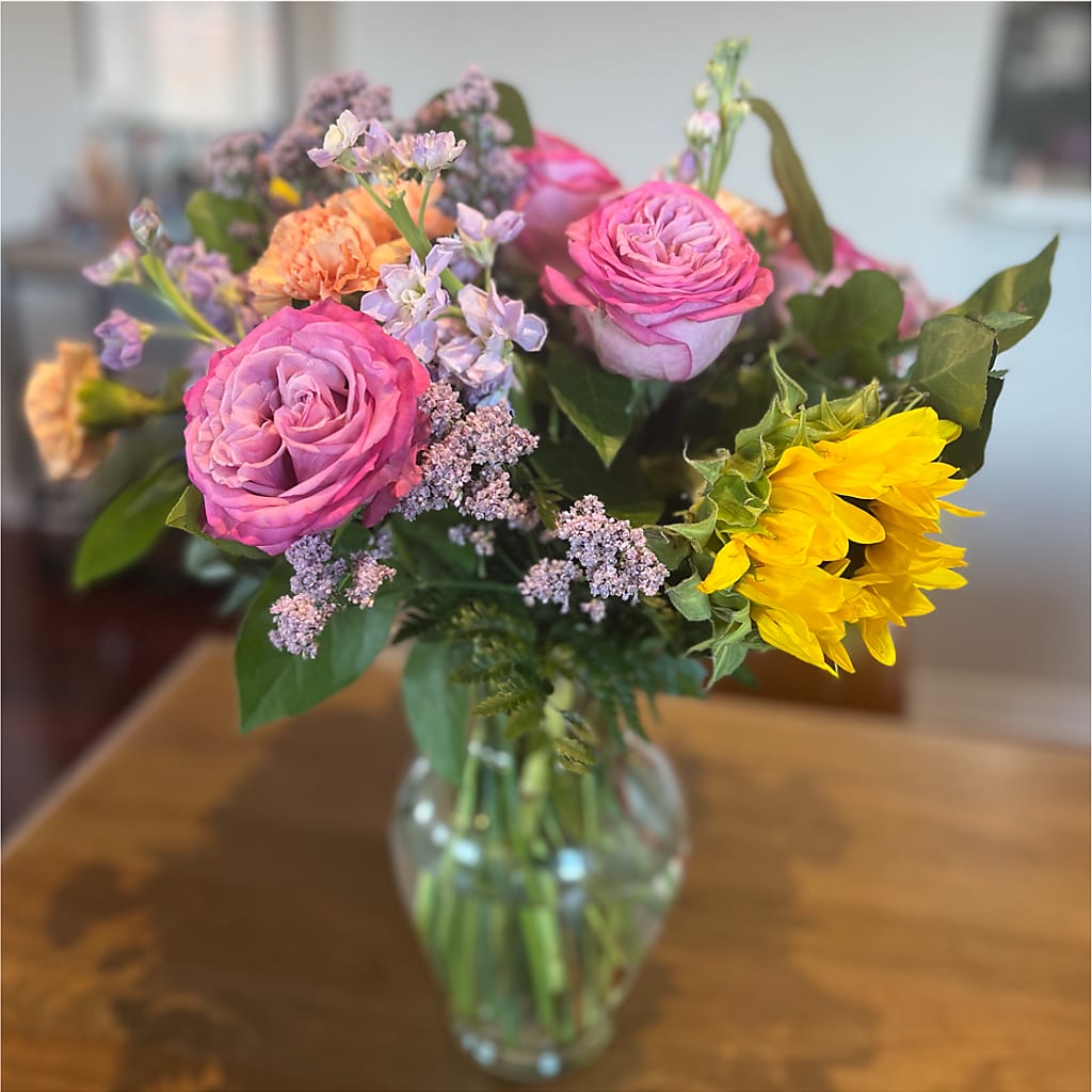 Yellow Brick Road Bouquet – ALWAYS & FOREVER FLORAL, Delbarton WV
