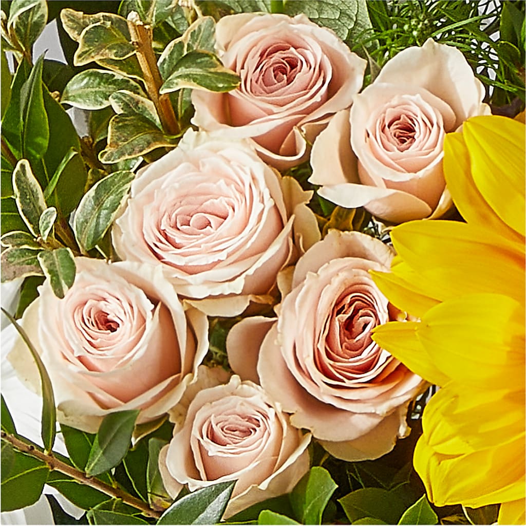 The Good Life Bouquet – ALWAYS & FOREVER FLORAL, Delbarton WV