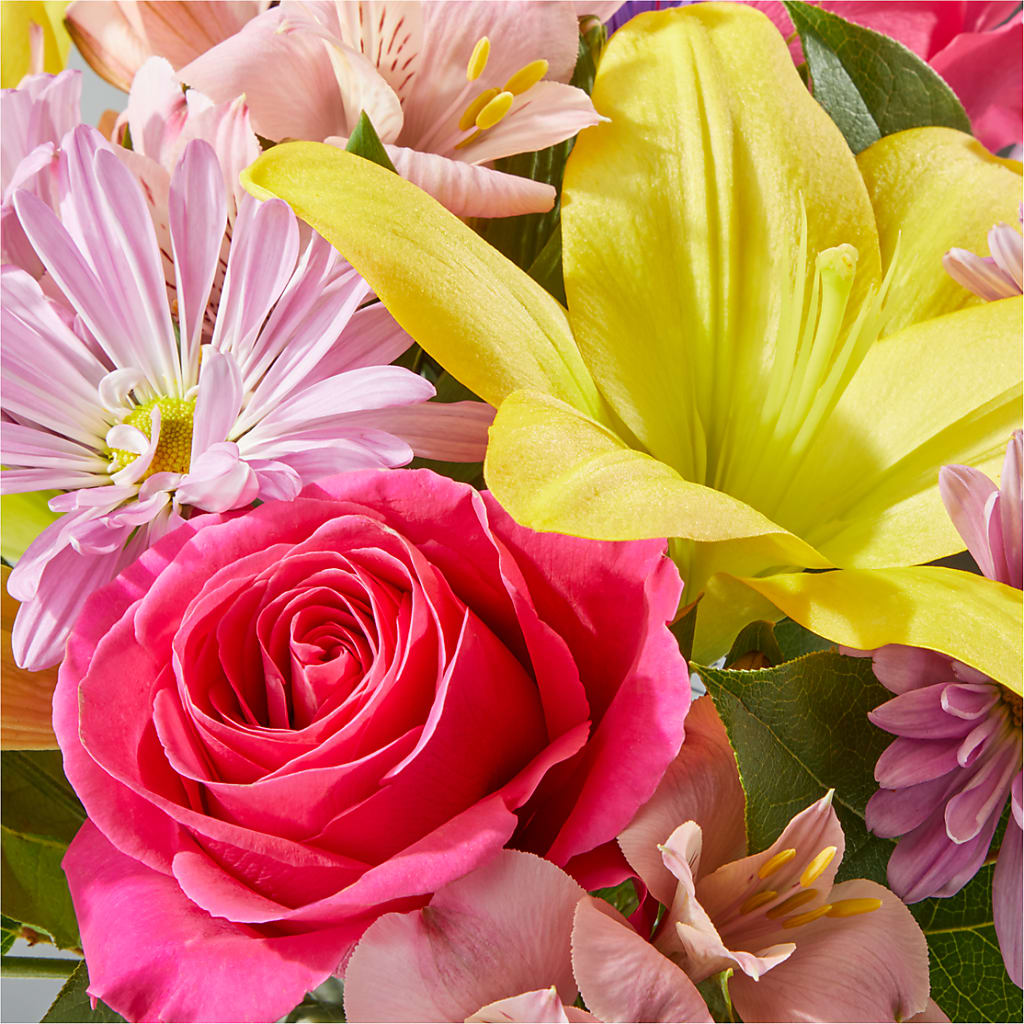 Sprinkles Bouquet – ALWAYS & FOREVER FLORAL, Delbarton WV