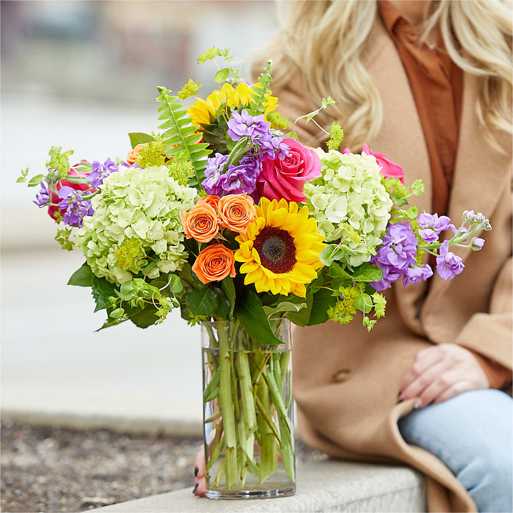 Vibrant Greetings Bouquet – ALWAYS & FOREVER FLORAL, Delbarton WV
