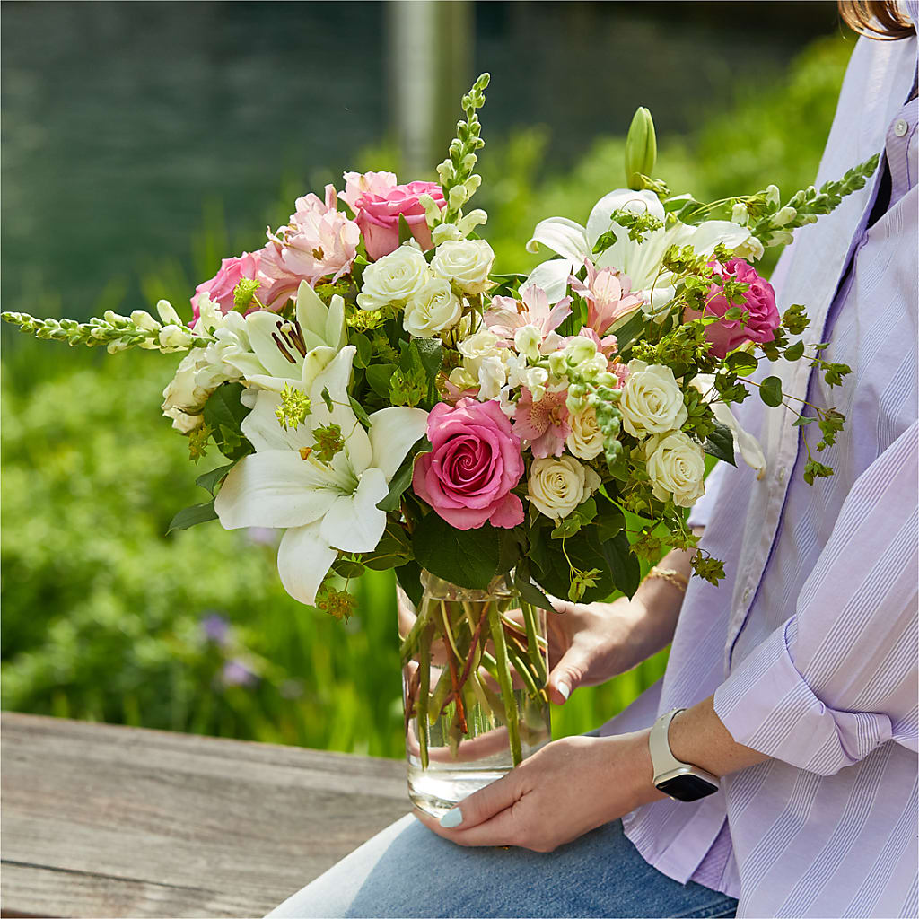 Fondly Bouquet – ALWAYS & FOREVER FLORAL, Delbarton WV